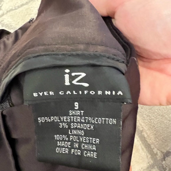 iz byer California brown silk spandex pencil skirt with buttons womens size 9 - Picture 8 of 9